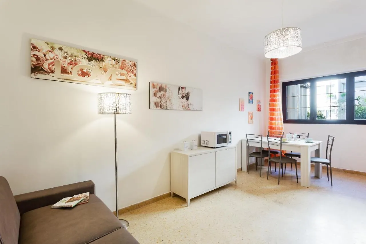 Florence Ognissanti Apartment