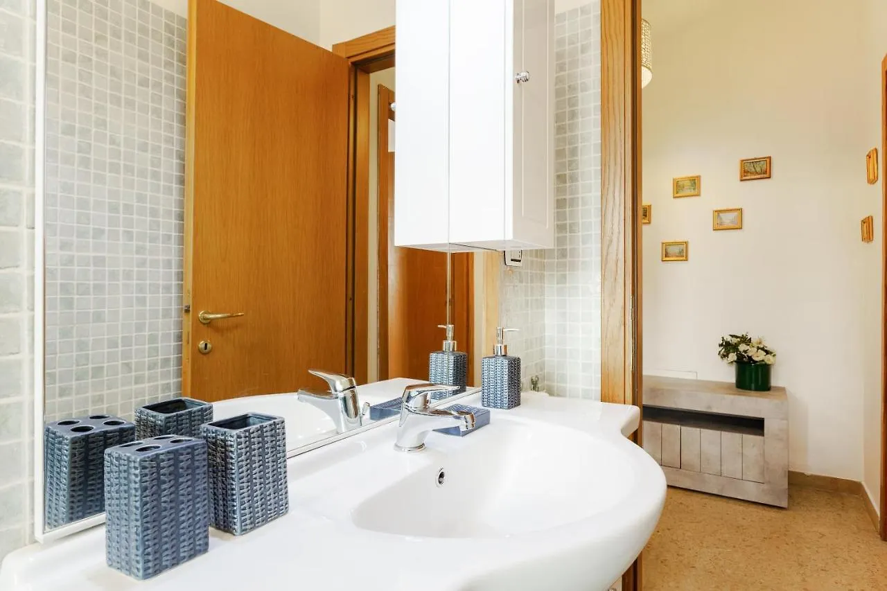 Florence Ognissanti Apartment 0*,  Italy