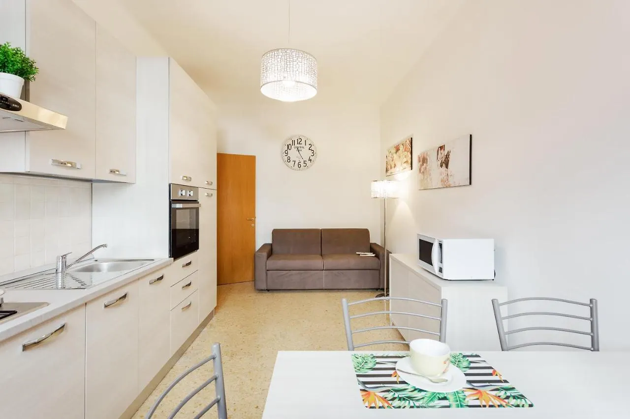 Florence Ognissanti Apartment 0*,